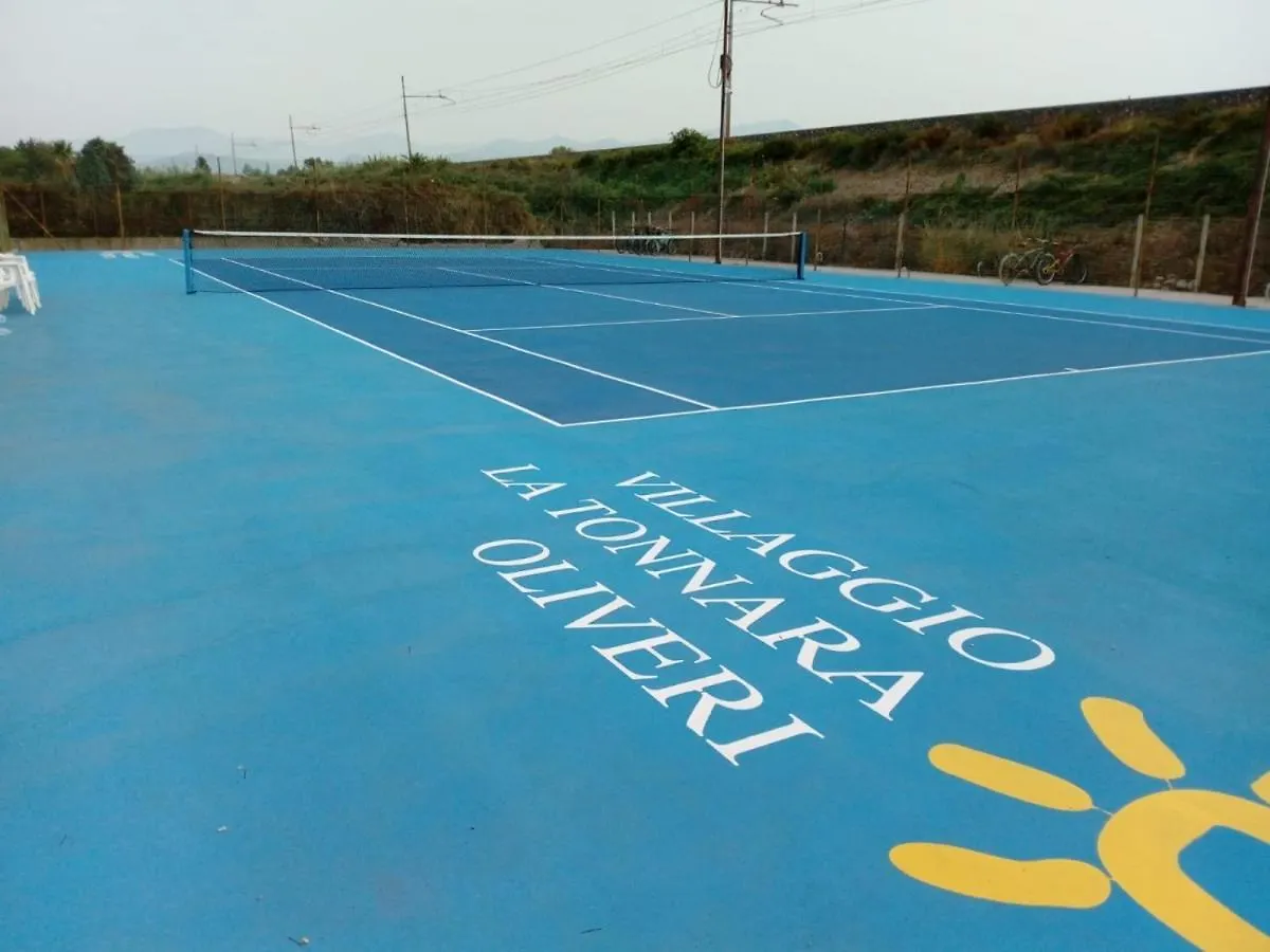 Aparthotel Casa Vacanza Villaggio La Tonnara Di Tindari Oliveri